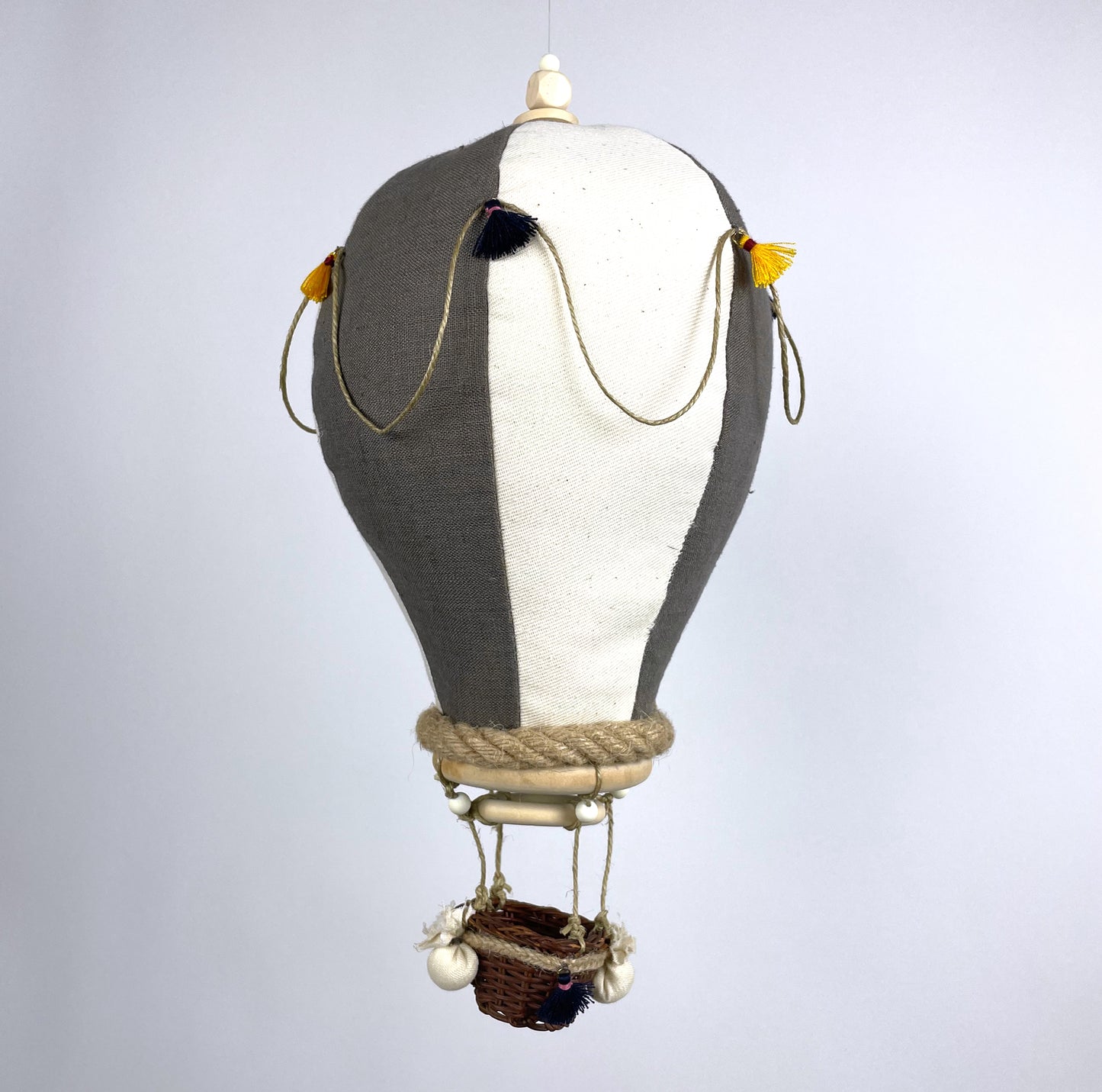Taupe Ballon