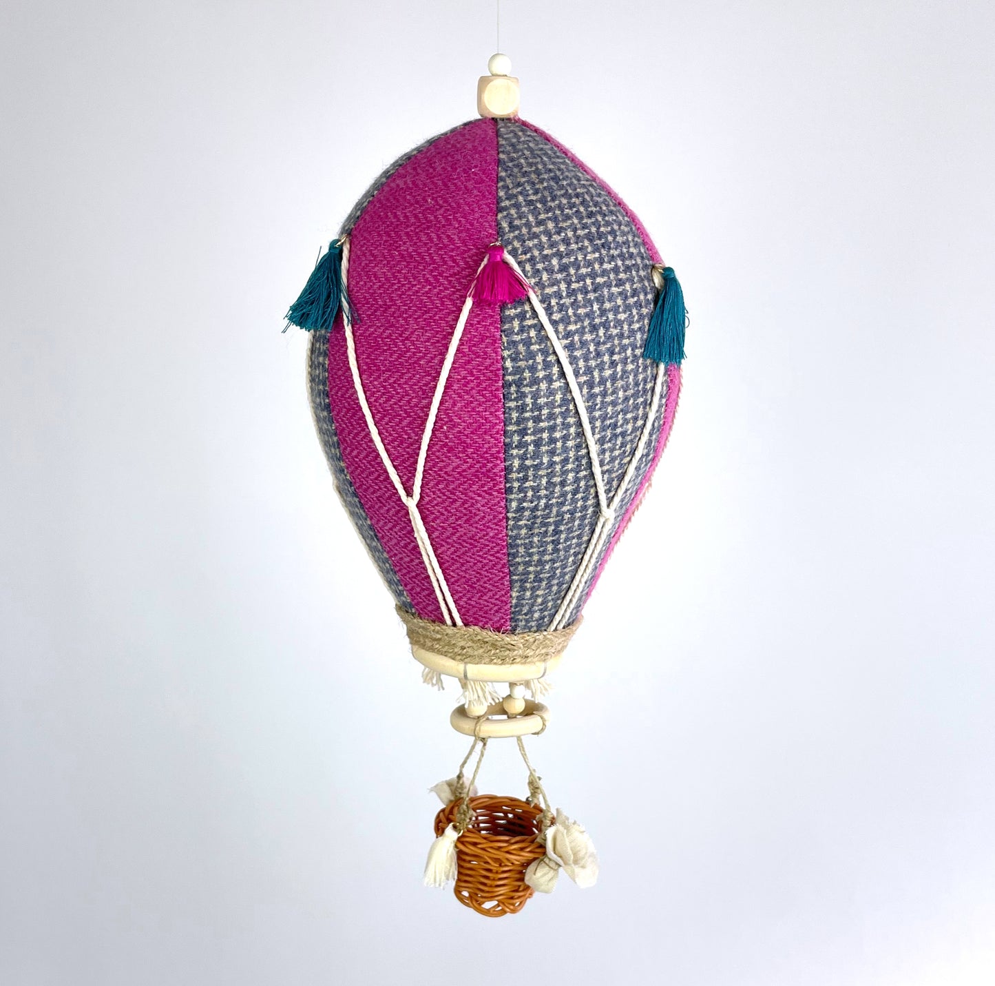 Blue & Fushia Ballon